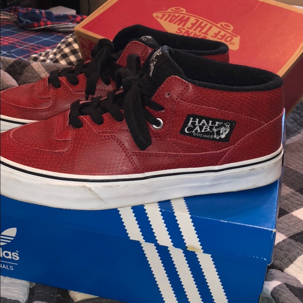 Rare Vans “Snake Skin” Half Cabs